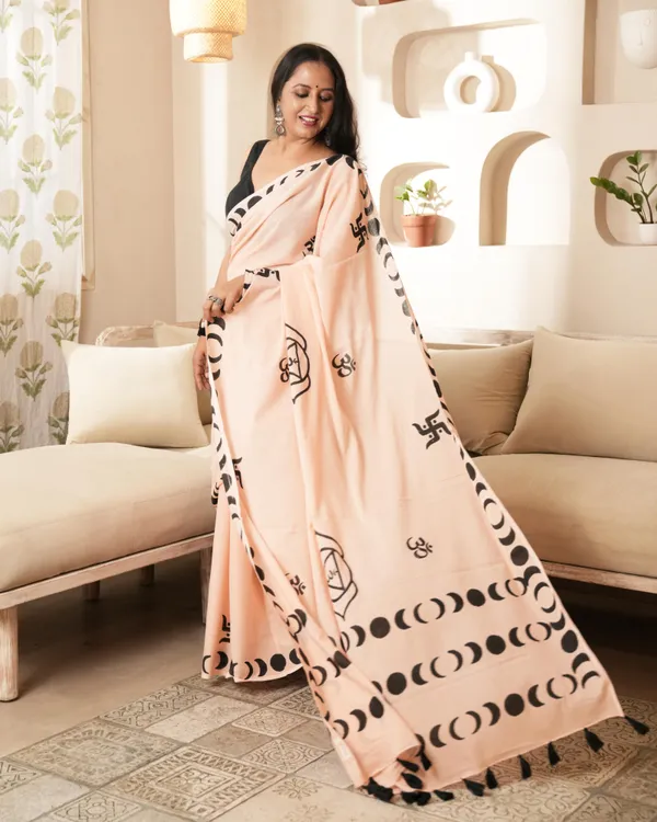 Peach_Cotton_Crescent_Om_H_Block_Print_Mul_Saree_With_Tassels_For_Women